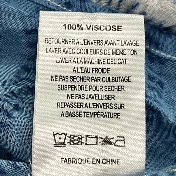 Miss Me Off Shoulder 3/4 sleeve Blouse Top Blue Dye Print Front Buttoned M - Picture 10 of 10